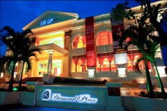 NH&Agrave; H&Agrave;NG TIỆC CƯỚI &ndash; HỘI NGHỊ DIAMOND PLACE
